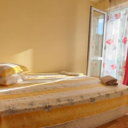Chaika Sea Apartment Варна Екстер'єр фото