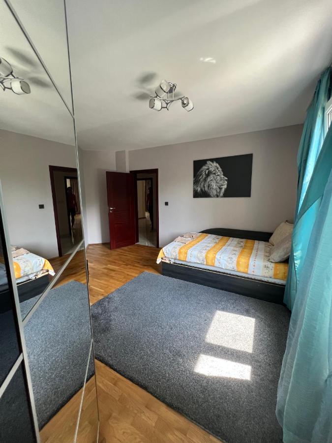 Chaika Sea Apartment Варна Екстер'єр фото